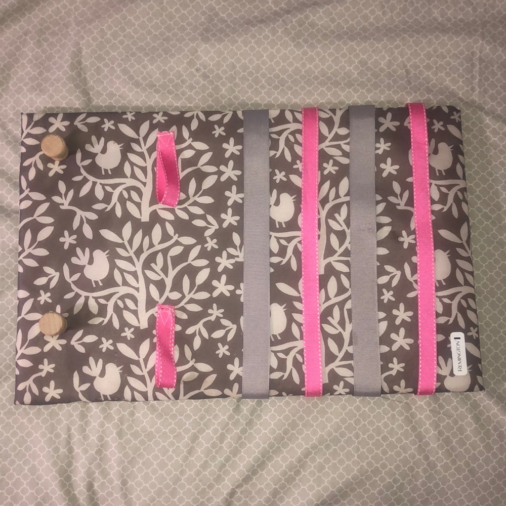 Accessory Holder/Organizer